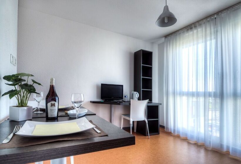 Апартаменты 1 Спальня, Comfort Aparthotel Besancon Hauts Du Chazal