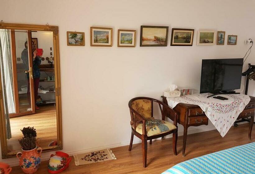 스탠다드 룸, Verada Tour Guest House
