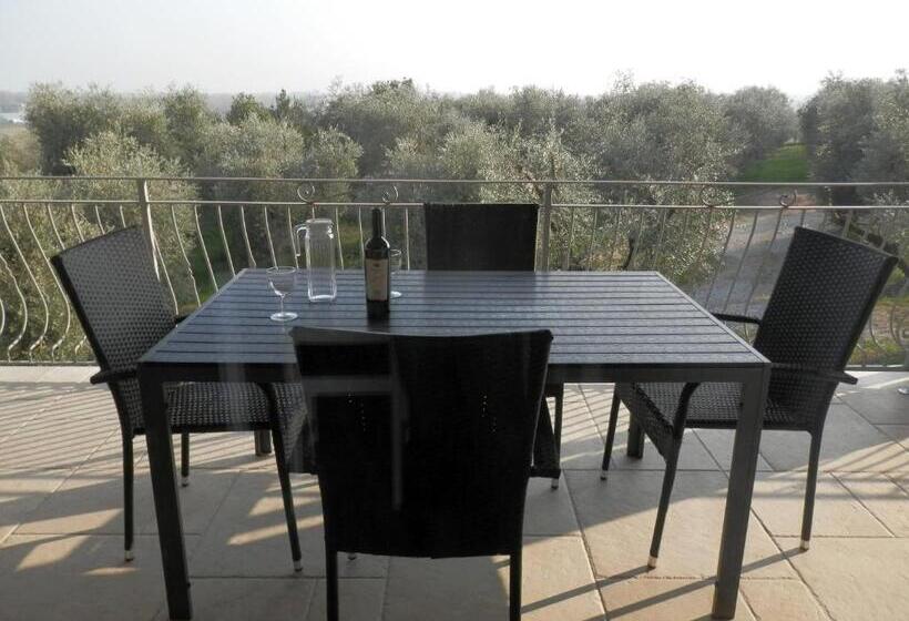 Апартаменты 1 Спальня Вид на Сад, Agriturismo Fioralba
