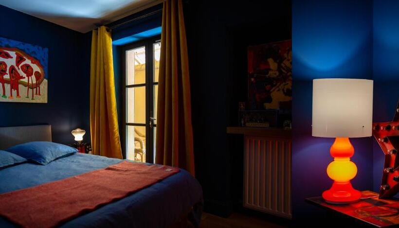 Номер Стандарт с Балконом, Côté Jardin, Chambres D’hôtes B&b