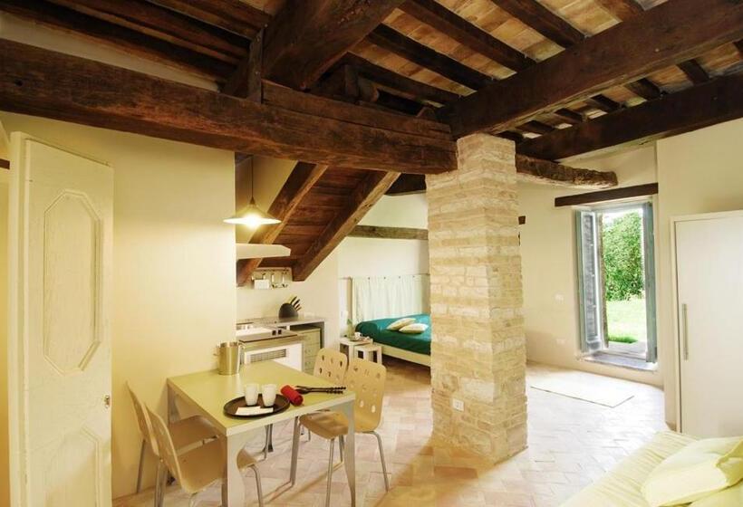Номер Стандарт Вид на Сад, Agriturismo Molleone