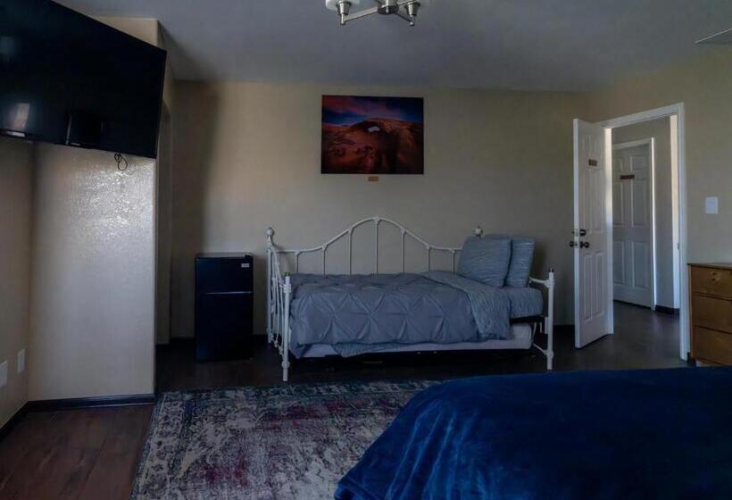 Четырехместный Номер Стандарт, Bryce Trails Bed And Breakfast