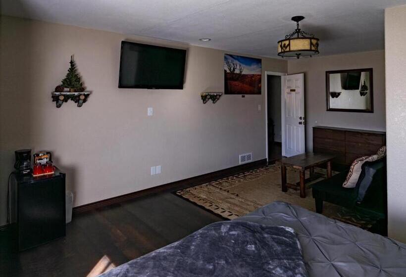 Трехместный Номер Superior, Bryce Trails Bed And Breakfast