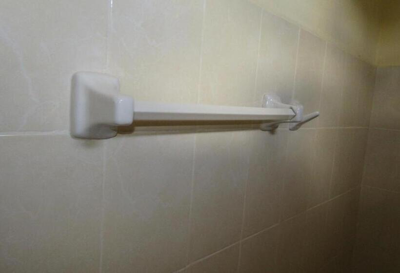 Suíte Familiar, Nicte Ha