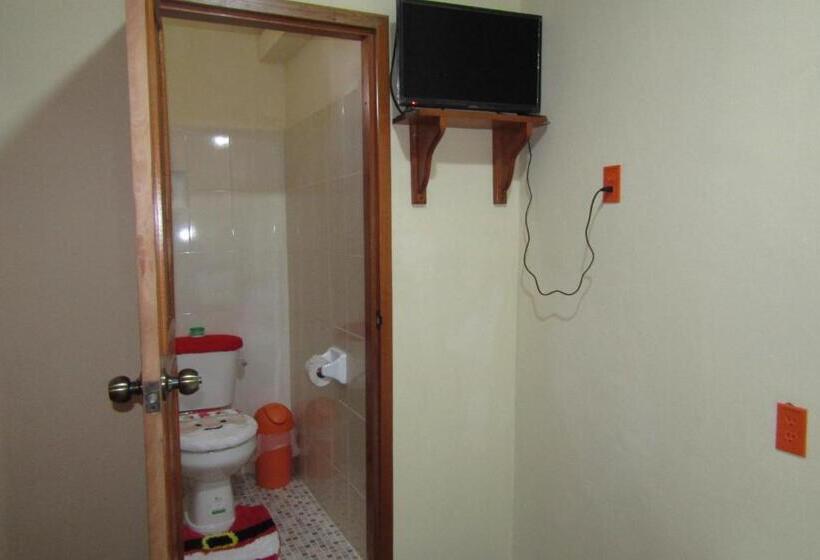 Suíte Familiar, Nicte Ha