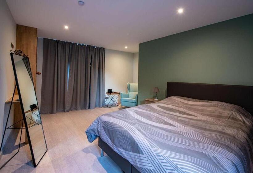 Номер Стандарт Вид на Сад, B&b  T Oezent