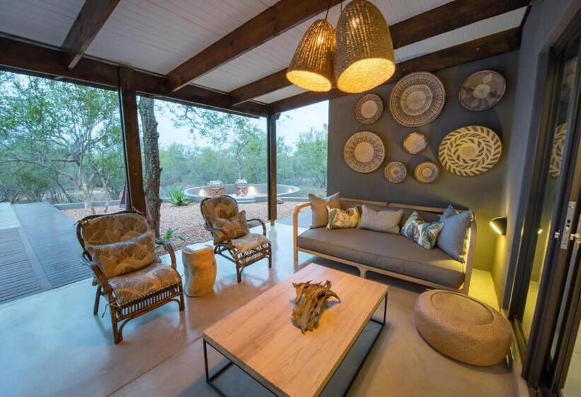 جناح سوبيريور, Bushwillow Private Villa