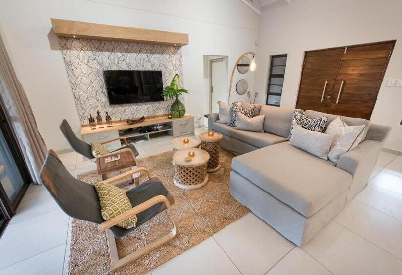 غرفة عائلية, Bushwillow Private Villa