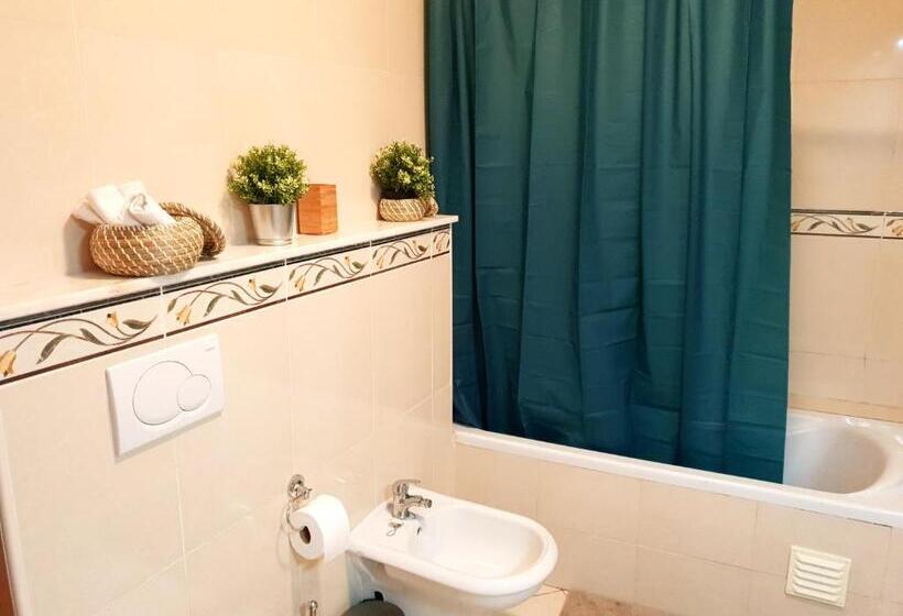 豪华套房, Downtown Guest House