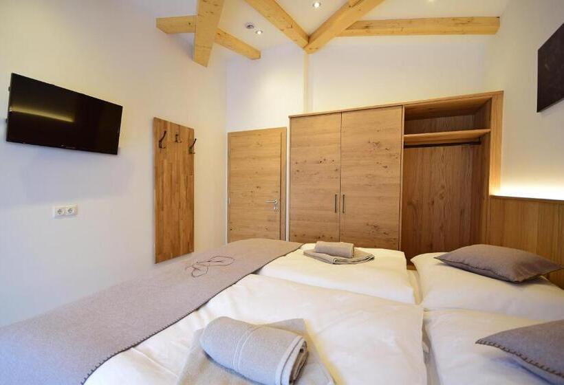带1个卧室的带阳台的公寓, Waidmannsruh Appartements