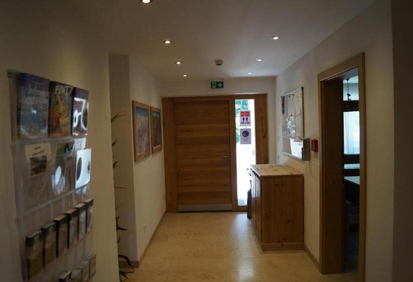 带2个卧室的公寓, Waidmannsruh Appartements