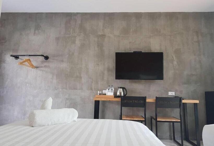 스탠다드 룸 킹사이즈 침대, Beloft