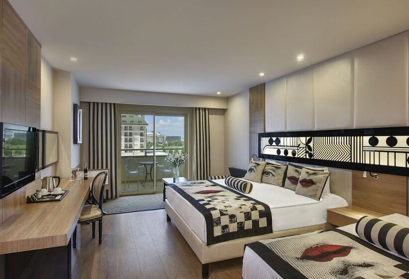 Superior Room Side Sea View, Delphin Imperial Lara