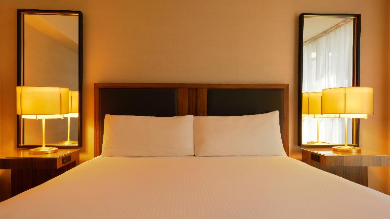 اتاق لوکس, Eldorado Resort Casino At The Row