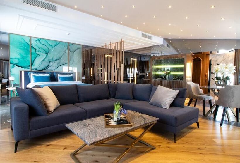 سوئیت پرزیدنت, Espina