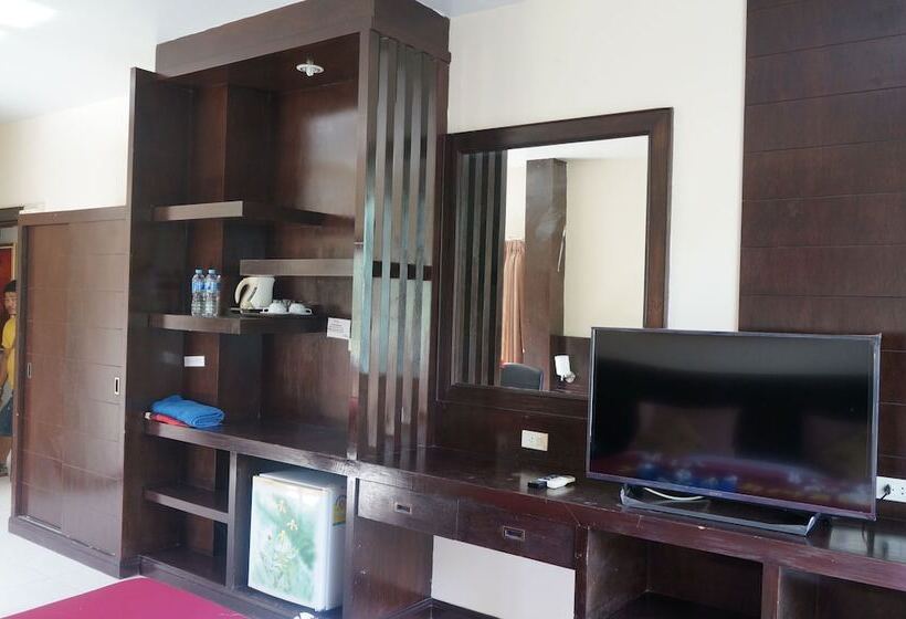 Люкс, Sm Resort Phuket