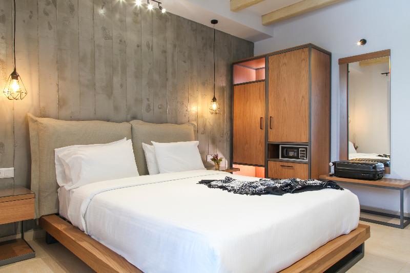 Suite with Pool, Royal Hotel And Suites