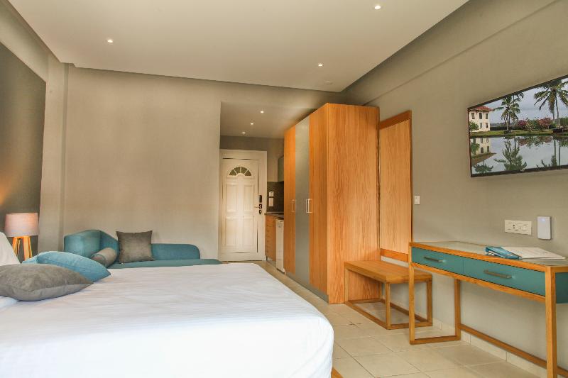 Студия Deluxe, Royal Hotel And Suites