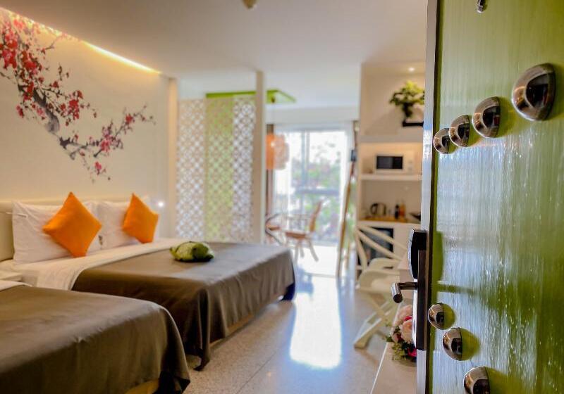 اتاق چهارنفره مدیریتی, Sino House Phuket Hotel   Sha Plus