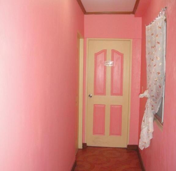 バスルーム共同エコノミー4人部屋, Jcp Room Rentals