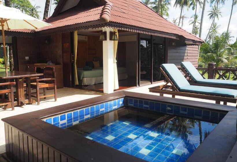 Номер Стандарт Боковой Вид на Море, Koh Kood Beach Resort