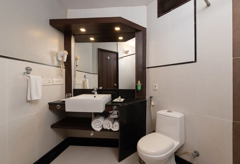 Номер Мастер, Living Room By Seasons Hotels
