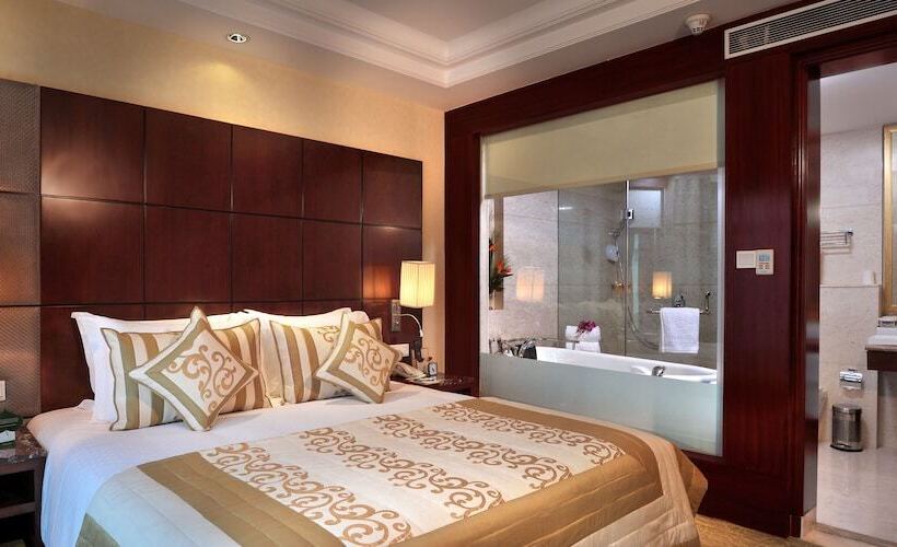سوئیت رویال, Skycity Hotel Gurgaon