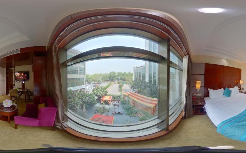 اتاق اجرایی, Skycity Hotel Gurgaon