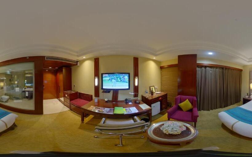 اتاق لوکس یک تخته, Skycity Hotel Gurgaon