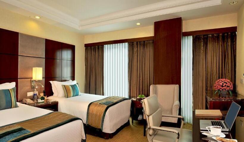 اتاق اجرایی, Skycity Hotel Gurgaon