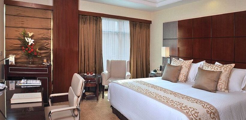 اتاق لوکس, Skycity Hotel Gurgaon
