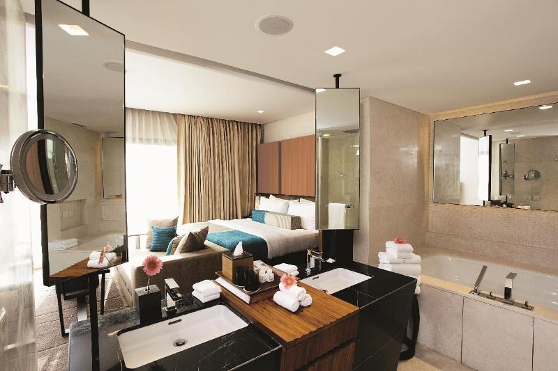 Premium Szoba, Vivanta Surajkund, Ncr