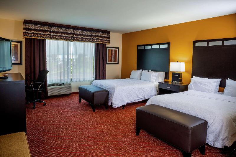 Номер Deluxe, Thanthip Beach Resort Patong