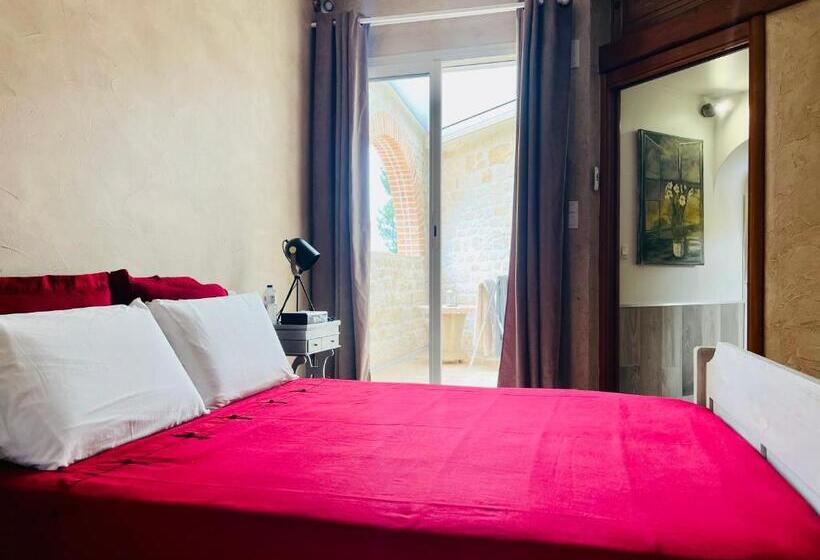 带1个卧室的带阳台的公寓, Le Mas Des Mathes, Chambres D Hôtes, Studios