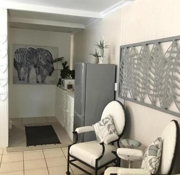 Family Suite, White River B & B