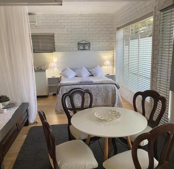 Номер Deluxe, White River B & B