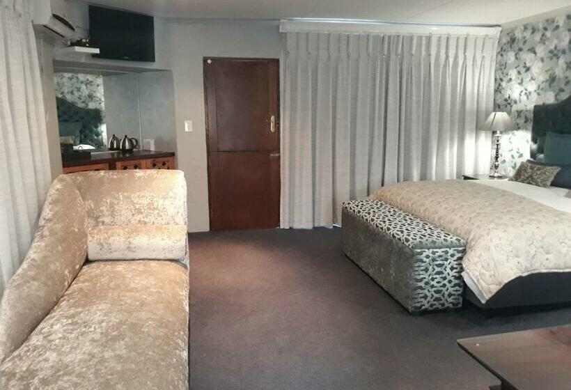 Номер Стандарт, Grasslands Conference And Wedding Venue