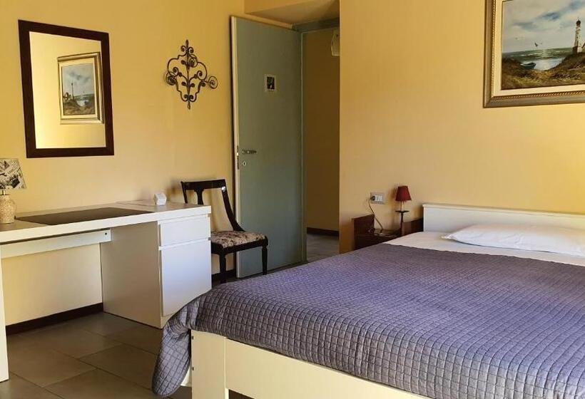 Quarto Triplo Estandar, Il Casolare Del Medio Olona