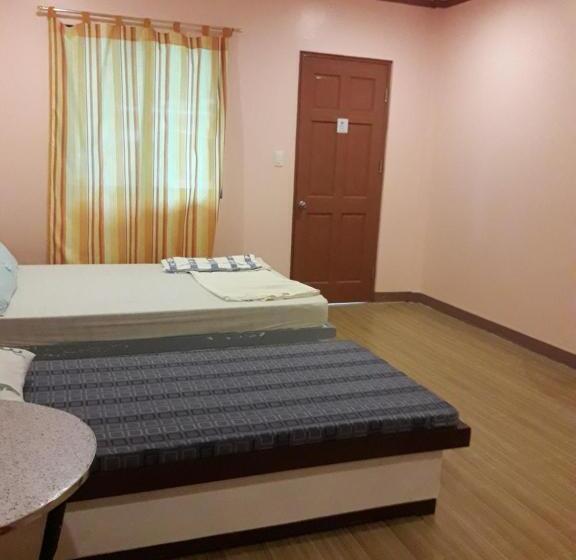 Трехместный Номер Базовый, Cubby S Guesthouse