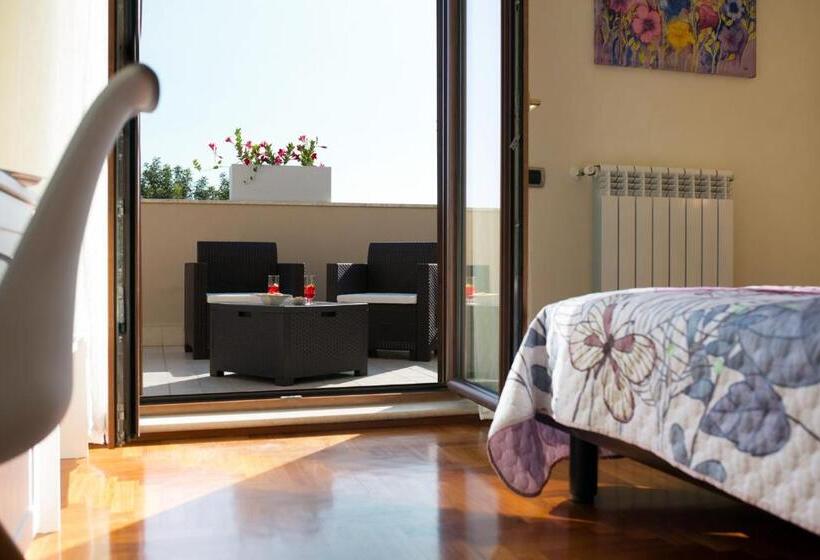 Номер Стандарт, B&b Samilu