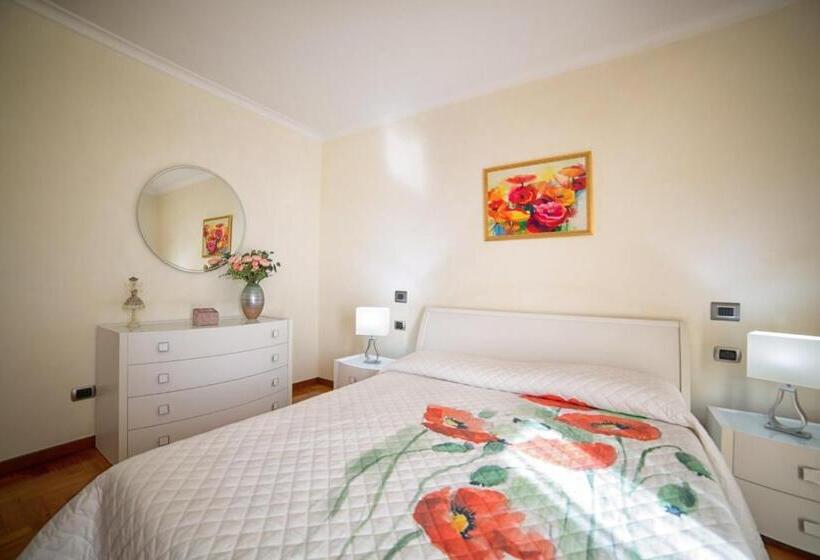Номер Стандарт Вид на Сад, B&b Samilu