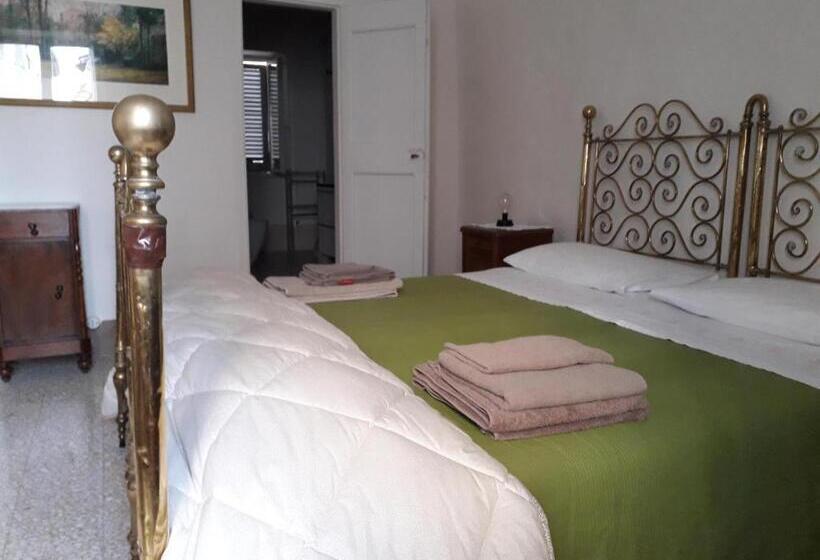 Номер Deluxe, Residenza Storica Volta Della Morte