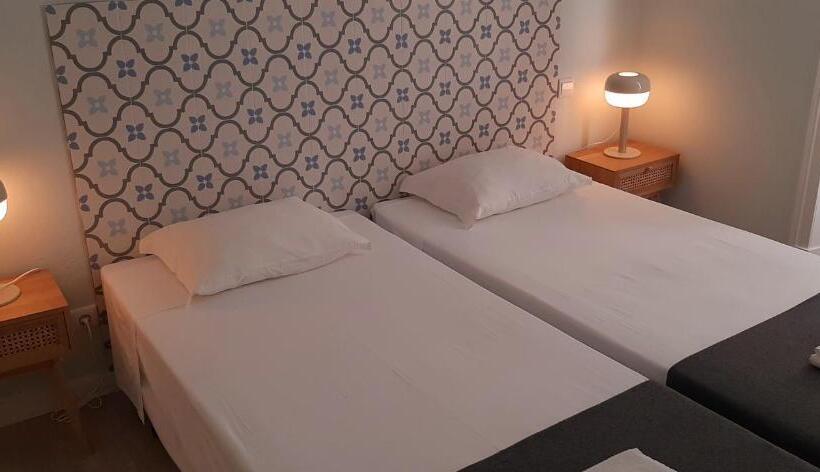 Standard room with outdoor bath, Hostel A Casa Da árvore