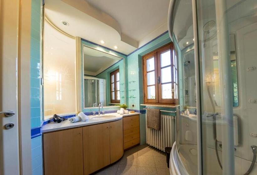Люкс Повышенной Комфортности, La Stagione Dell Arte B&b