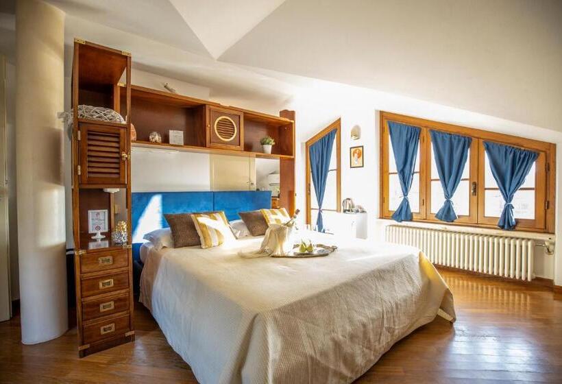 Номер Deluxe с Балконом, La Stagione Dell Arte B&b