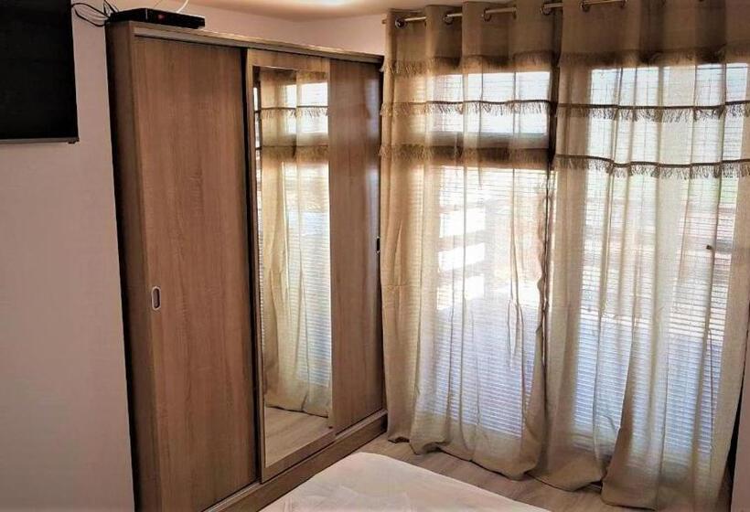 ３ベッドルームハウス, Arts Guest House  Beautiful Villa For 6 Persons