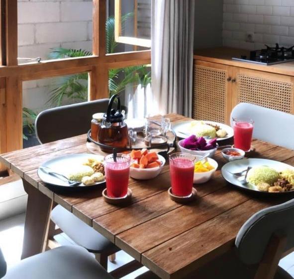 Бунгало Стандарт Вид на Сад, Seabirds Bed And Breakfast