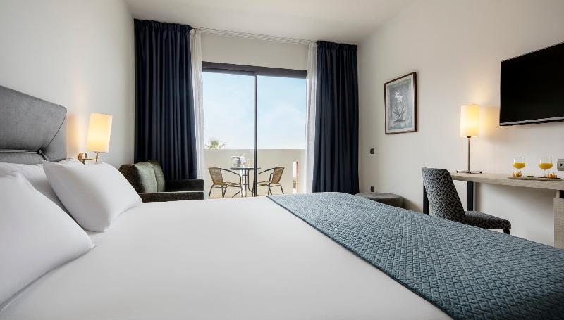 Номер Deluxe, Bella Vista Waterfront Resort