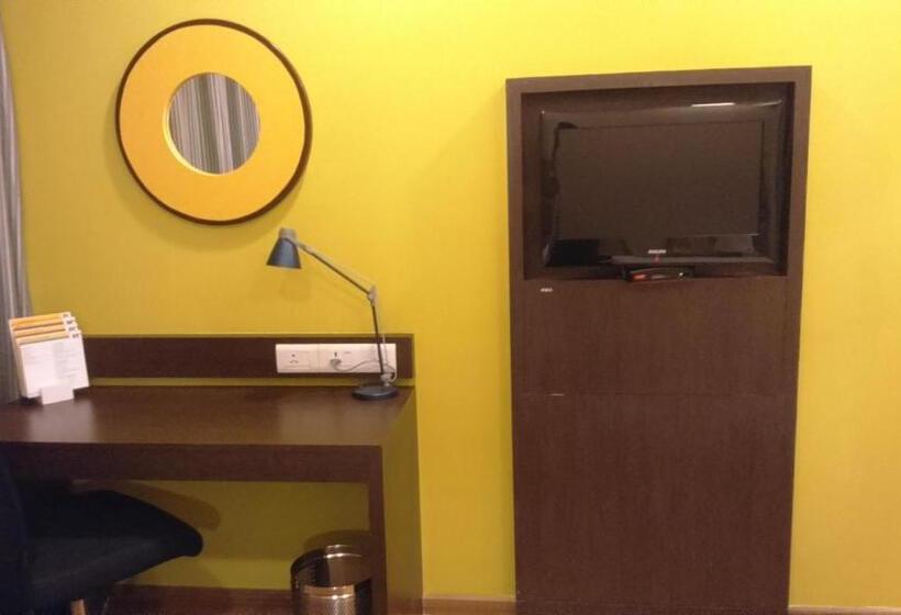 Номер Стандарт, Keys Select By Lemon Tree Hotels, Whitefield, Bengaluru