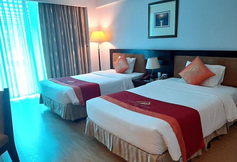 اتاق لوکس با چشم‌انداز باغ, Mondial Hotel Hue